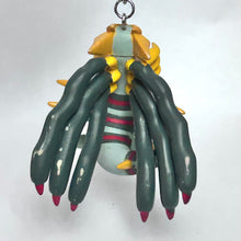 Load image into Gallery viewer, Pocket Monsters - Giratina - Pokémon Keyholder - Origin Form
