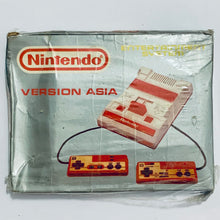 Load image into Gallery viewer, 60 to 72 Pins Video Game Adaptor Converter - Famicom to Nintendo NES - Vintage
