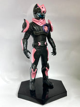 Cargar imagen en el visor de la galería, Kamen Rider Revice - Kamen Rider Vice - Sofubi Style Heroes - Rex Genome
