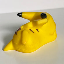 Cargar imagen en el visor de la galería, Pokémon Best Wishes! - Pikachu - Finger Puppet
