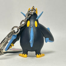 Cargar imagen en el visor de la galería, Pocket Monsters - Emperte / Empoleon - Pokémon Keychain
