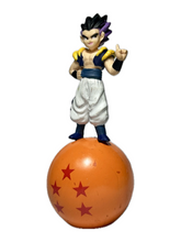Cargar imagen en el visor de la galería, Dragon Ball Z - Gotenks - Pencil Cap with Figure
