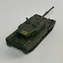 Load image into Gallery viewer, Leopard 2A4 - Miniature - WTM Tank - 1/144
