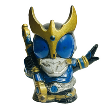 Load image into Gallery viewer, Kamen Rider Kuuga - Dragon Form - Trading Figure

