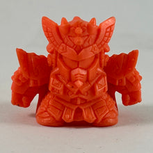 Cargar imagen en el visor de la galería, SD Gundam - King Gundam I - Keshi - Eraser Figure
