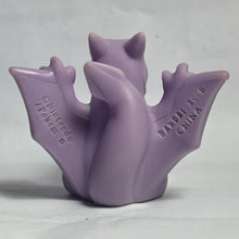 Load image into Gallery viewer, Pokémon - Ptera / Aerodactyl - Finger Puppet (F&amp;G6)
