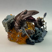Cargar imagen en el visor de la galería, Ultraman - Telesdon - Trading Figure - &quot;Subterranean Monster Appears&quot;
