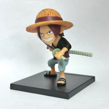 Cargar imagen en el visor de la galería, One Piece - Akagami no Shanks - Card Stand Figure
