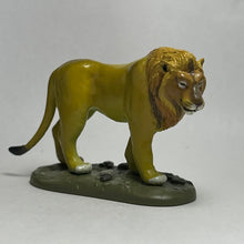 Cargar imagen en el visor de la galería, Asiatic lion - Trading Figure - Feline Animals
