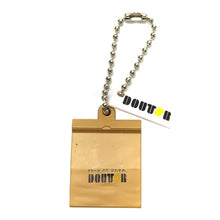 Cargar imagen en el visor de la galería, Doutor Coffee Shop Mascot Charm 2 - Takeout Paper Bag (Secret)
