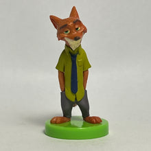 Cargar imagen en el visor de la galería, Zootopia - Nick Wilde - Trading Figure - Choco Egg (75)
