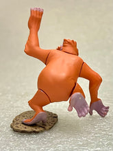 Cargar imagen en el visor de la galería, The Jungle Book - King Louie - Disney Choco Party Part 7 - Trading Figure (161)
