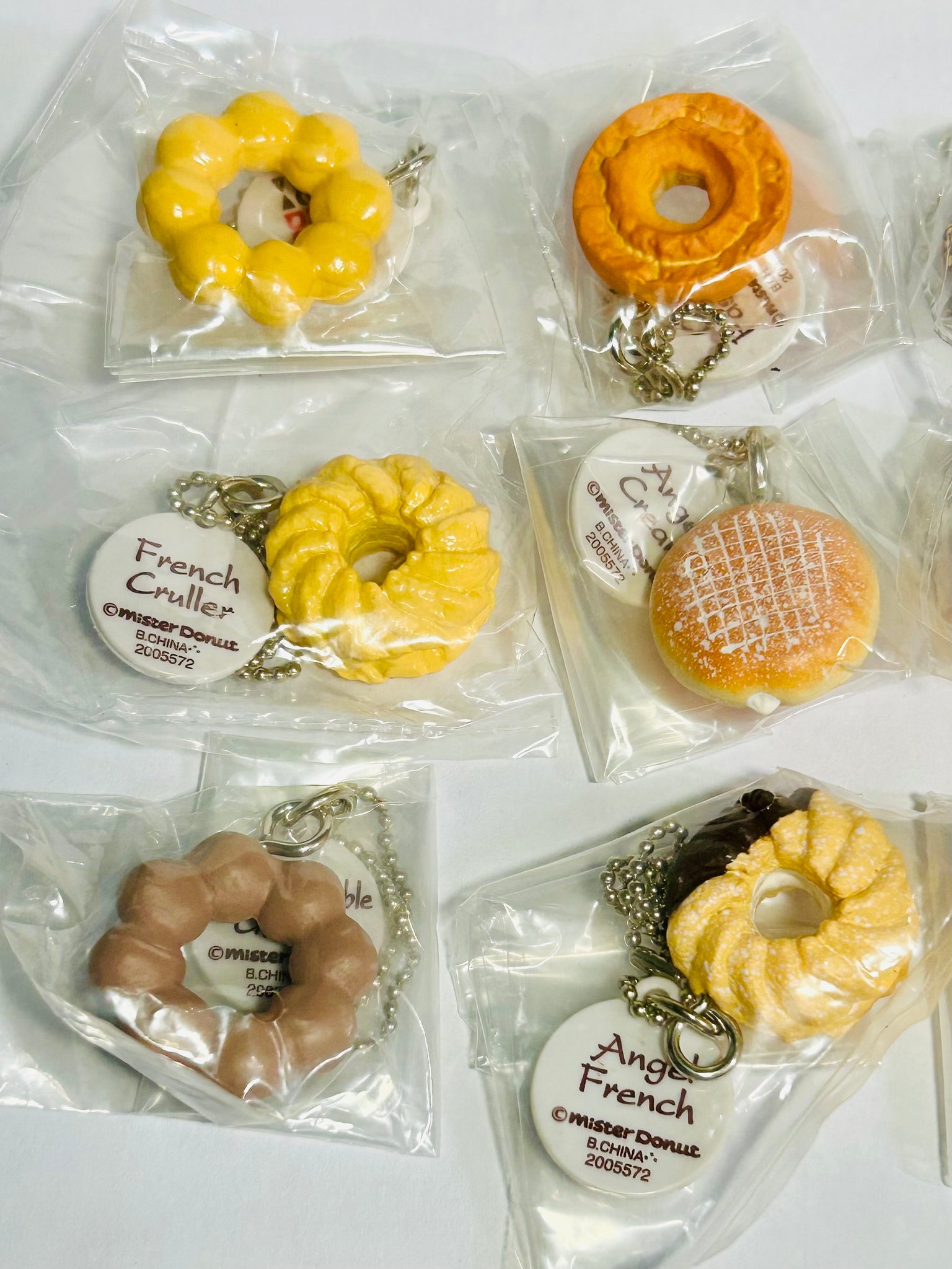 Mister Donut Swing Gashapon Set – Cuchiwaii