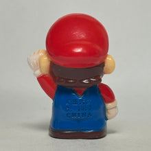 Cargar imagen en el visor de la galería, Super Mario Kart - Mario - Soft Vinyl Figure
