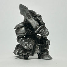 Load image into Gallery viewer, Yu-Gi-Oh! - Flame Swordsman - Trading Figure - Gunmetal ver.
