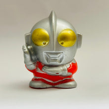 Cargar imagen en el visor de la galería, Ultraman - Finger Puppet - SD Figure
