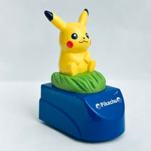 Cargar imagen en el visor de la galería, Pokémon Action Car Pullback - Pikachu
