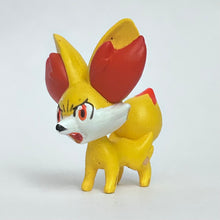 Cargar imagen en el visor de la galería, Pokémon - Fennekin - Mini Figure
