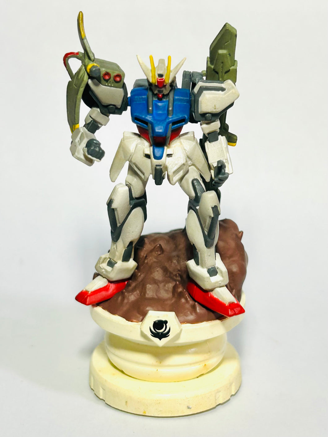 Mobile Suit Gundam SEED - GAT-X105 Strike Gundam (Bishop) - Chess Piece Collection DX MSG Series