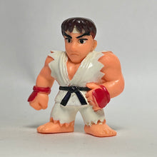 Cargar imagen en el visor de la galería, Street Fighter II - Ryu - Figure Mascot Keychain
