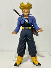 Load image into Gallery viewer, Dragon Ball Z - Future Trunks SSJ - Master Stars Piece

