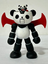 Cargar imagen en el visor de la galería, Panda Z Posing Trading Figure

