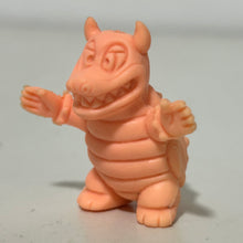 Cargar imagen en el visor de la galería, Super Mario Bros. - Daimao Koopa / Bowser - Eraser / Keshigomu - Meat ver.
