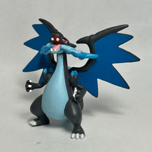 Cargar imagen en el visor de la galería, Pokémon XY - Mega Charizard X - Trading Figure - 1/40

