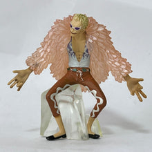 Load image into Gallery viewer, One Piece - Donquixote Doflamingo - Trading Figure
