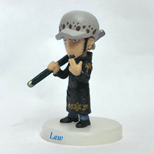 Cargar imagen en el visor de la galería, One Piece - Trafalgar Law - OP Collection Punk Hazard Shambles
