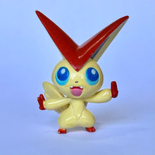 Cargar imagen en el visor de la galería, Pokémon XY - Victini - Trading Figure - Monster Collection
