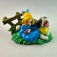 Load image into Gallery viewer, Heidi Girl of the Alps - Clara Sesemann - Joseph - Mini Vignette Collection
