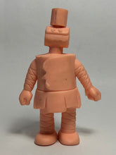 Cargar imagen en el visor de la galería, Kinnikuman - Toilet Paper Mummy - Big Eraser Figure - Deka-keshi

