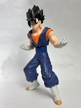 Cargar imagen en el visor de la galería, Dragon Ball Z - Vegito - Figure - Real Works Serie 2 Buu Edition
