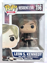 Cargar imagen en el visor de la galería, Resident Evil / Biohazard 4 - Leon S. Kennedy - POP! Games (156) - POP! Vinyl
