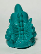 Load image into Gallery viewer, Gojira vs. Gigan - Gigan - Finger Puppet
