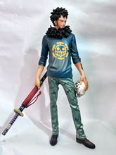 Cargar imagen en el visor de la galería, One Piece - Trafalgar Law - Master Stars Piece
