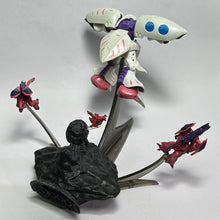Load image into Gallery viewer, MSG - AMX-004 Qubeley / AMX-003 (MMT-1) Gaza-C - Trading Figure

