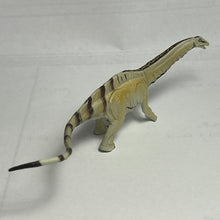 Cargar imagen en el visor de la galería, Apatosaurus - Trading Figure - Miniature (071)
