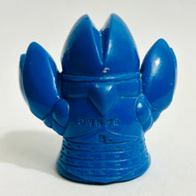 Cargar imagen en el visor de la galería, Ultraman - Alien Baltan - Finger Puppet - Kaiju - Monster - SD Figure (3)
