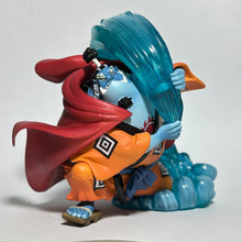 Load image into Gallery viewer, One Piece - Jinbei - Super Effect Figure
