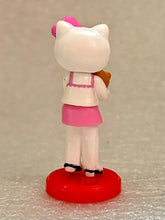 Cargar imagen en el visor de la galería, Choco Egg Hello Kitty Collaboration Plus - Trading Figure - Heisei Gyaru ver. (9)
