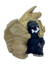 Cargar imagen en el visor de la galería, Gojira - Godzilla and King Ghidorah (1991) - Monster King Club - Trading Figure
