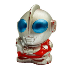 Cargar imagen en el visor de la galería, Ultraman: The Ultimate Hero - Ultraman Powered - Finger Puppet - SD Figure
