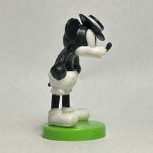 Cargar imagen en el visor de la galería, Disney - Mickey Mouse - Trading Figure - Choco Egg (116)
