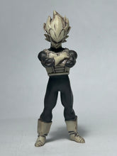 Cargar imagen en el visor de la galería, Dragon Ball Z - Vegeta SSJ - Trading Figure - SHF4 - Mono ver.
