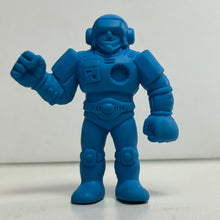 Cargar imagen en el visor de la galería, Kinnikuman - Iron Commando - Eraser Mini Figure - Blue ver. (141)
