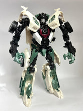Load image into Gallery viewer, Transformers: Age of Extinction - Wheeljack - Figure - Deluxe Class
