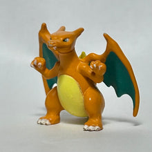 Cargar imagen en el visor de la galería, Pokémon - Charizard - Mini Figure
