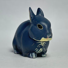 Cargar imagen en el visor de la galería, Netherland Dwarf rabbit - Trading Figure - Miniature - 022 P11-B
